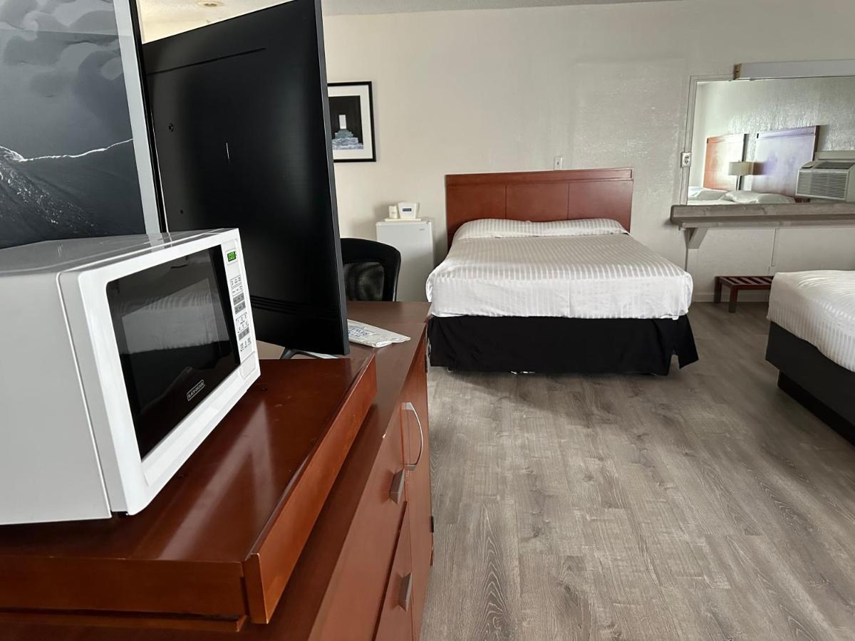 Travelodge By Wyndham Parker Exteriér fotografie