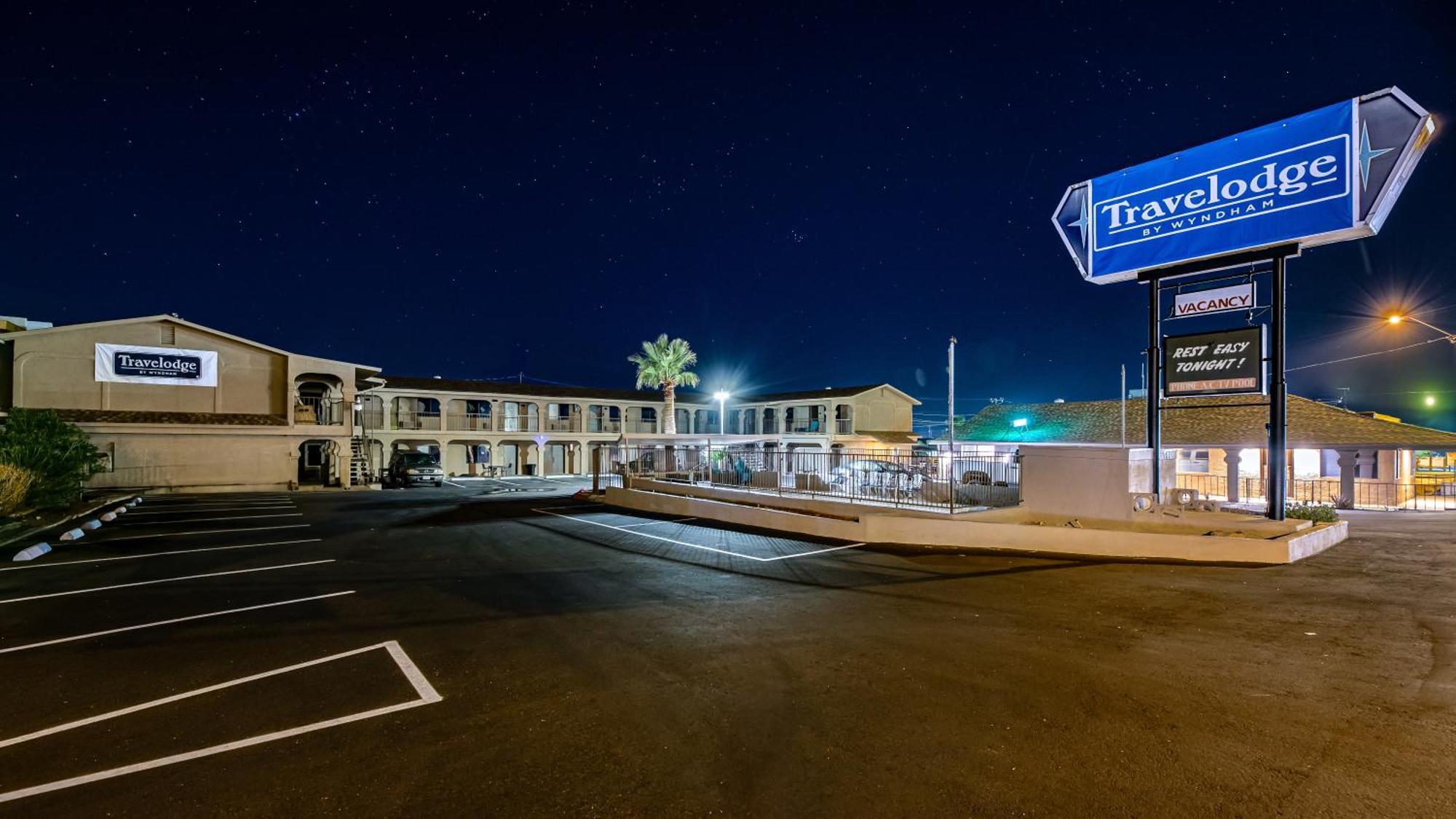 Travelodge By Wyndham Parker Exteriér fotografie