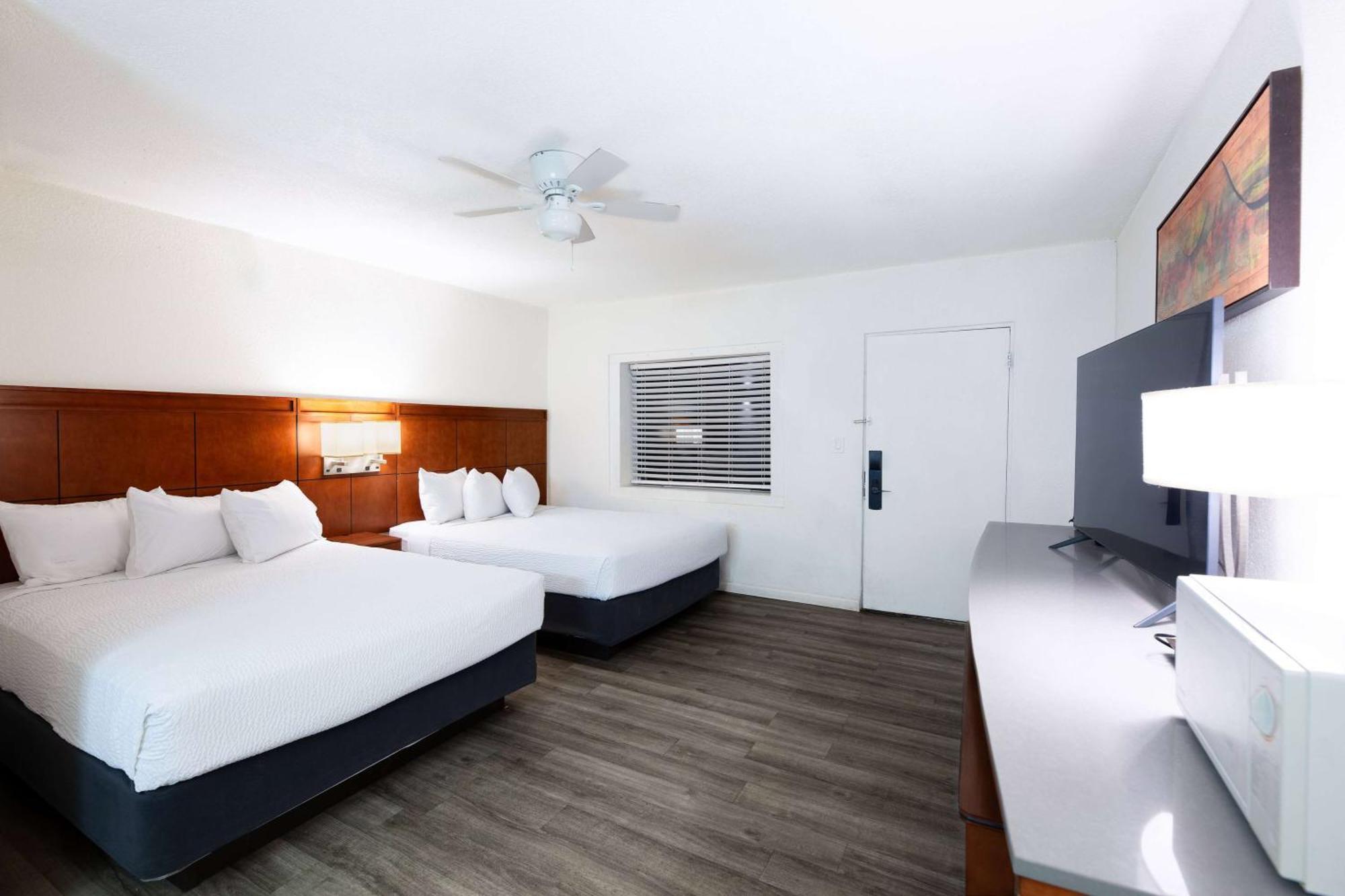 Travelodge By Wyndham Parker Exteriér fotografie