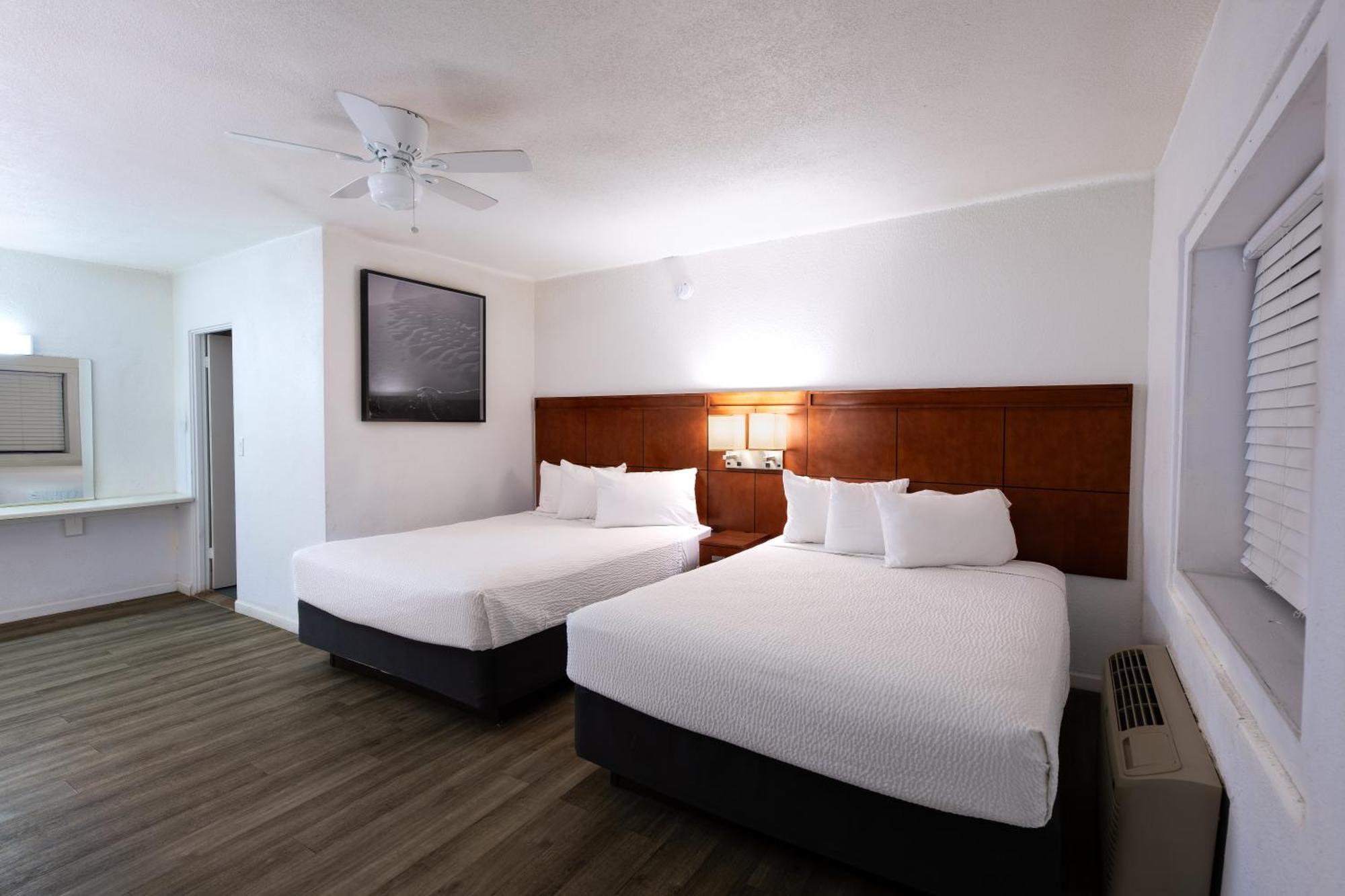 Travelodge By Wyndham Parker Exteriér fotografie