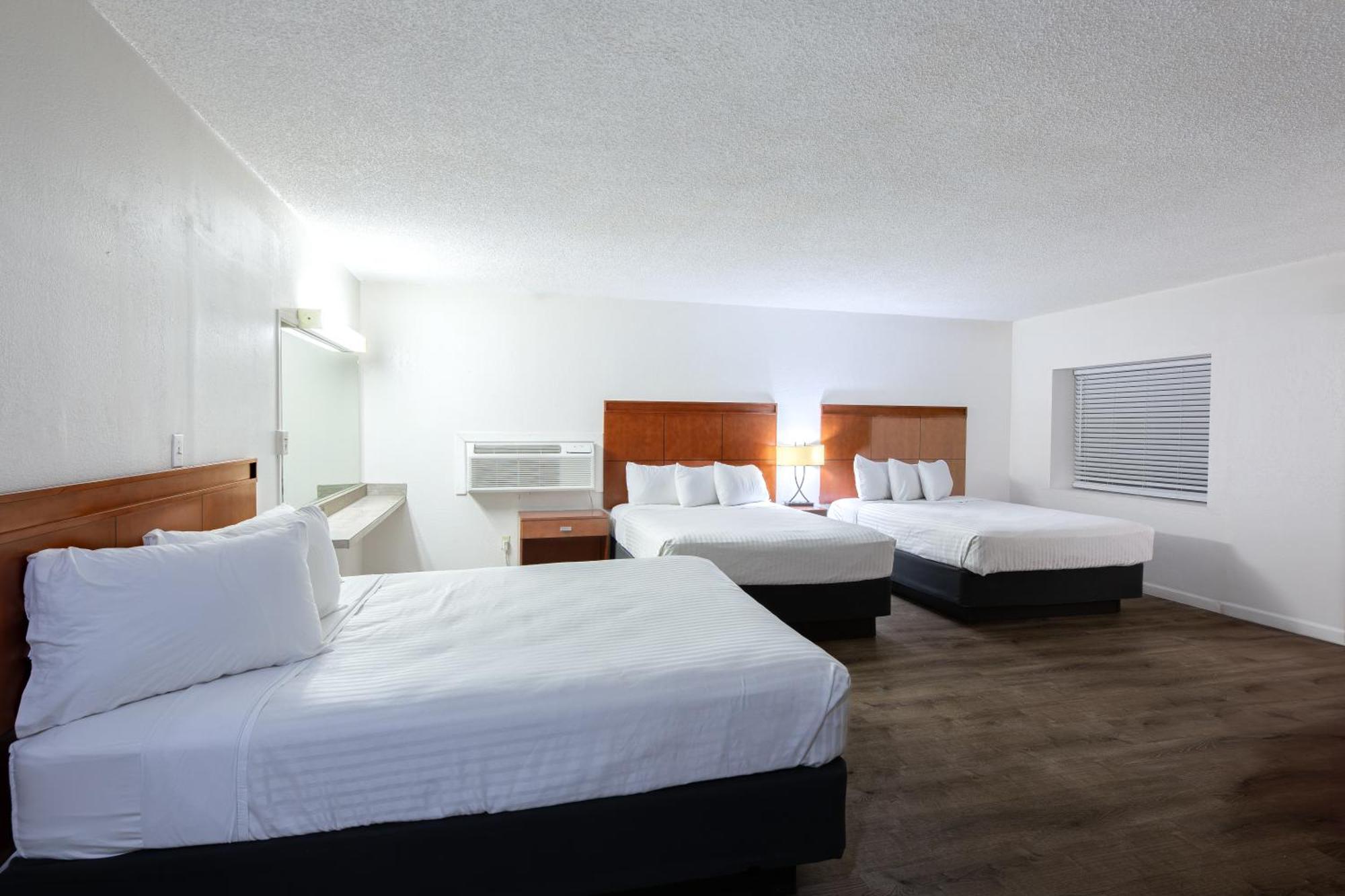 Travelodge By Wyndham Parker Exteriér fotografie